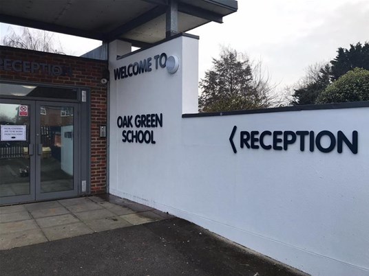 Aylesbury External Directional Signage Lettering For Oak Green School