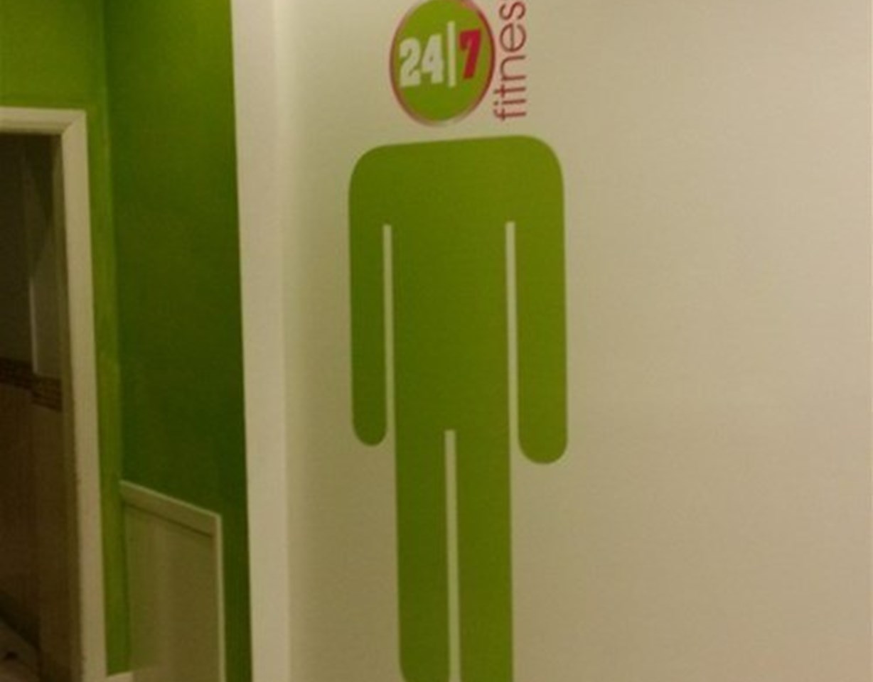 24/7 Fitness - Interior Graphics