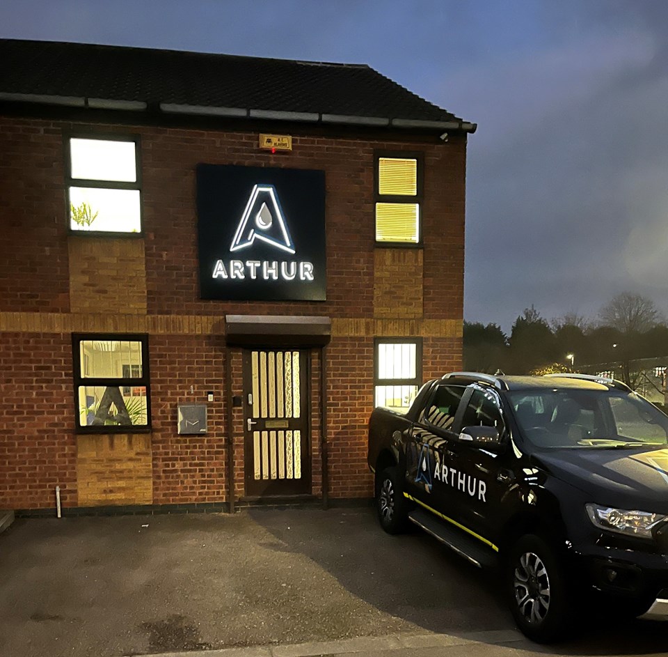Halo Illuminated Built Up Letters By Night Arthur Signs Express Loughborough