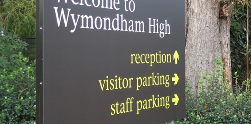Wymondham High Eductation & Schools Outdoor Business Signs Post And Panel Signs