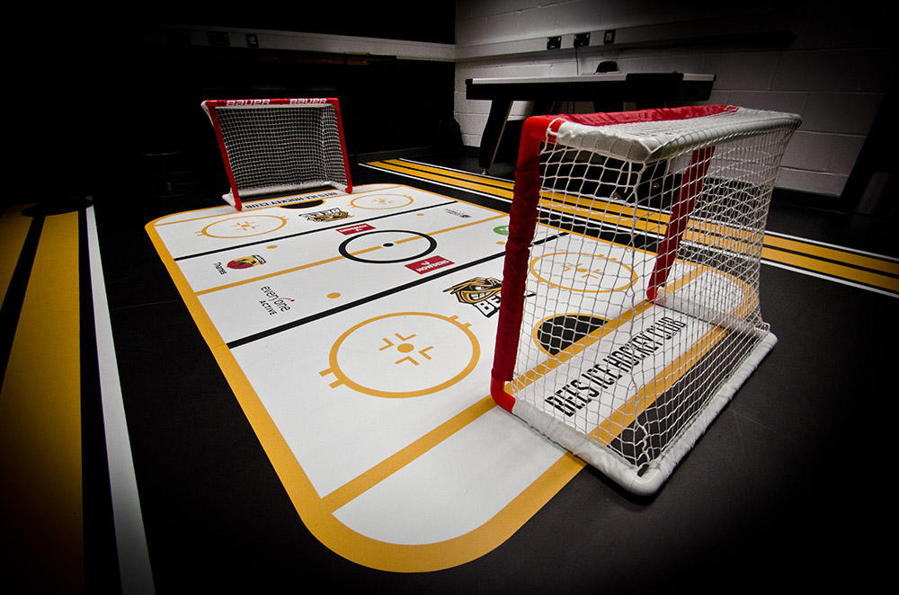 Signs Express Slough partner with TSI Bees Ice Hockey Team