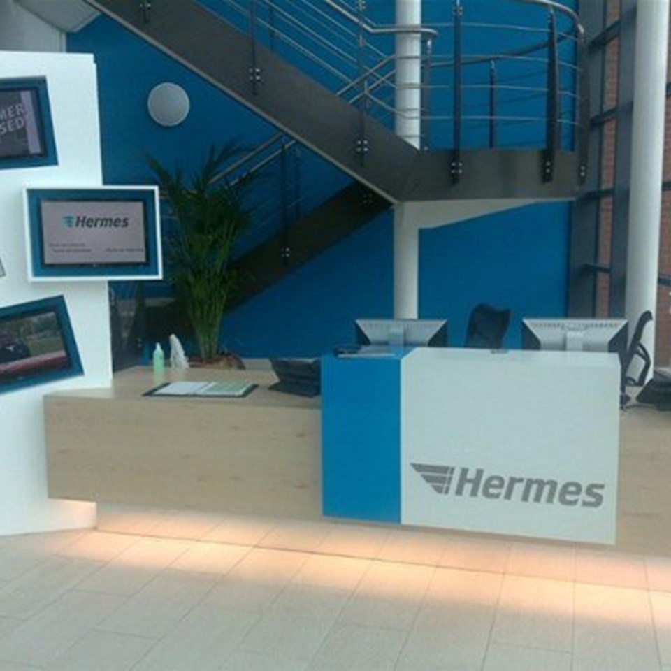 4 31 Business Signs Hermes