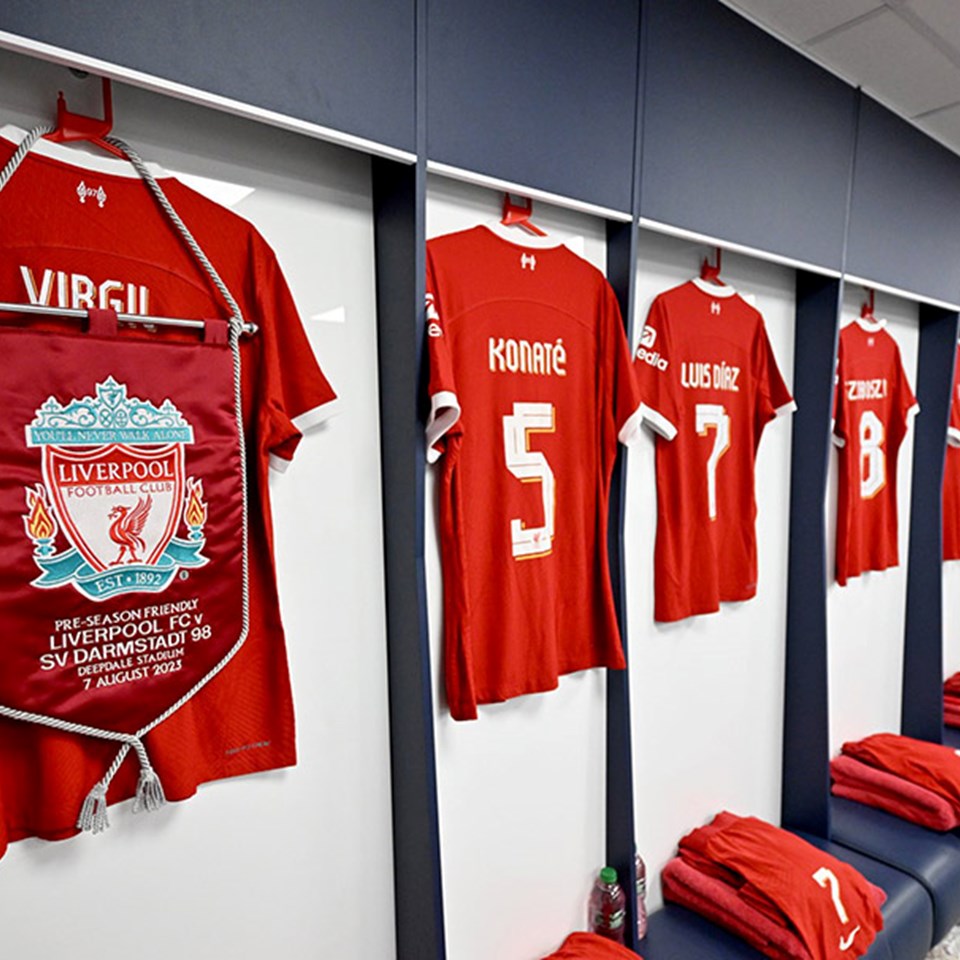 Preston North End FC Liverpool Signs Express Central Lancashire