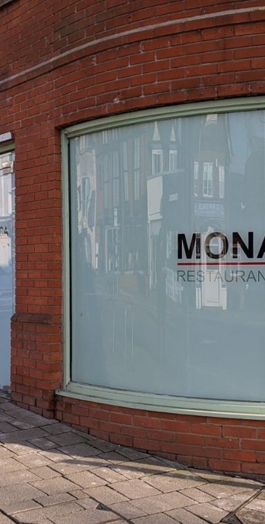Full colour window graphics