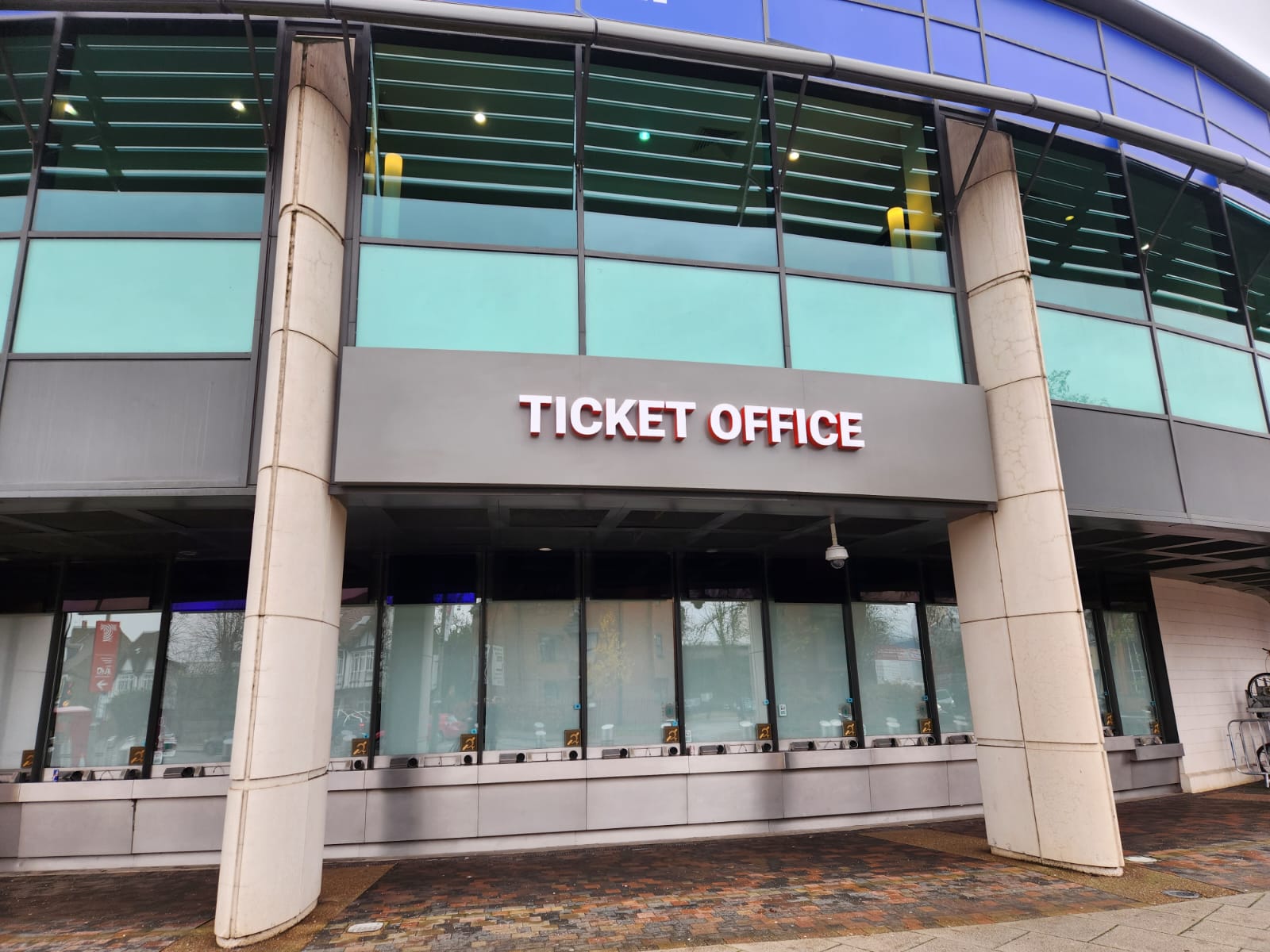 Revitalising Twickenham Stadium's External Signage