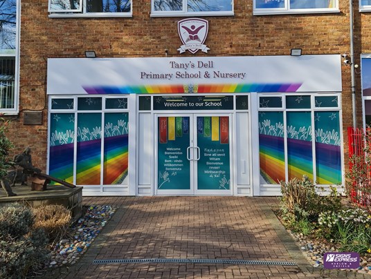 Primary School Signage And Contravision Windows Tanys Dell Harlow By Signs Express