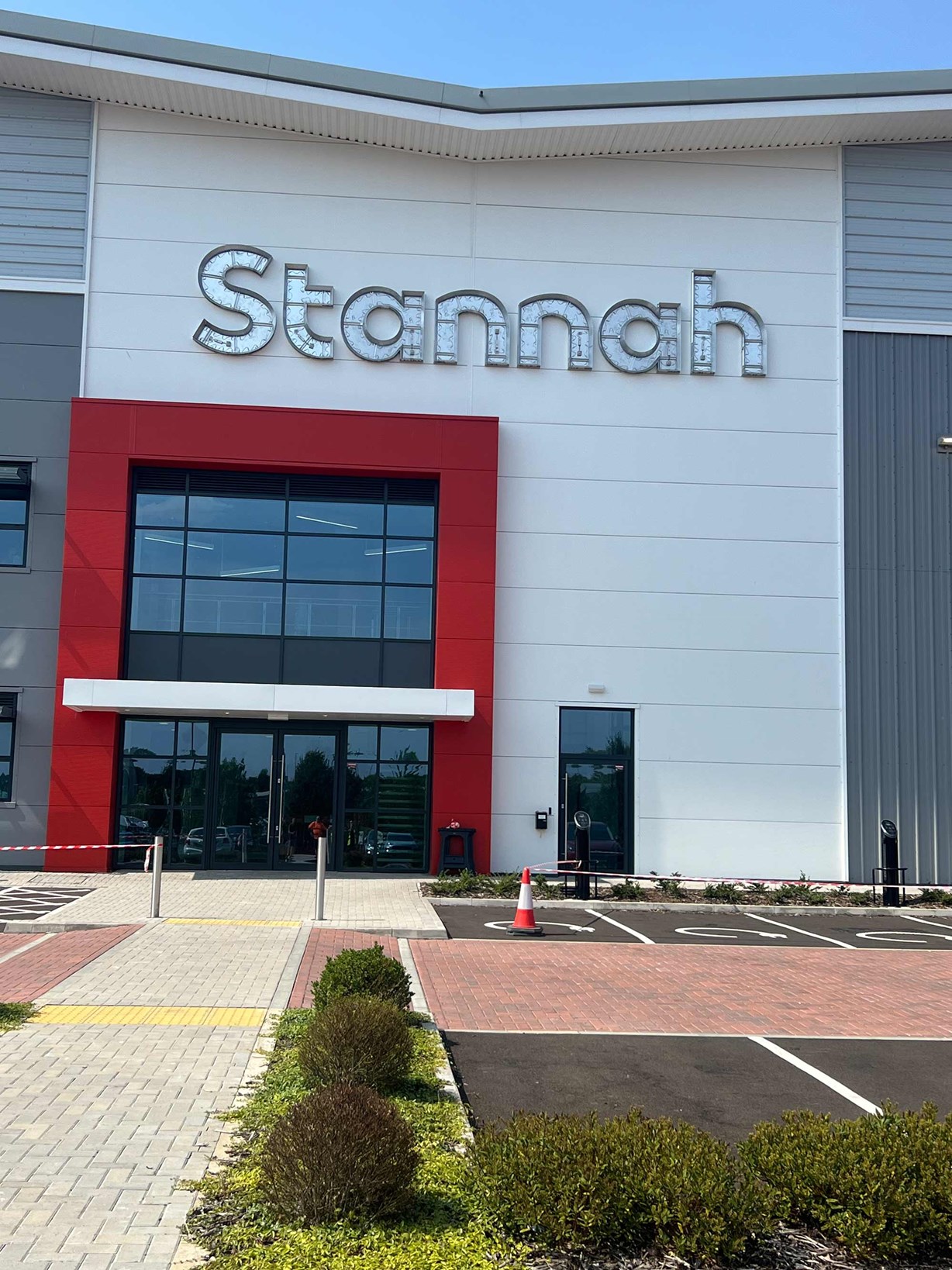 Stannah - Exterior Sign - Southampton