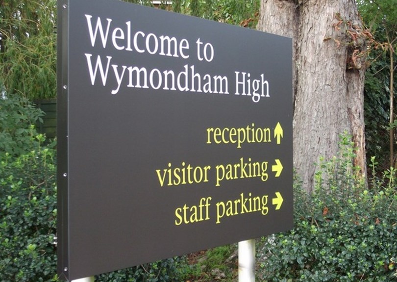 Wymondham High Eductation & Schools Outdoor Business Signs Post And Panel Signs