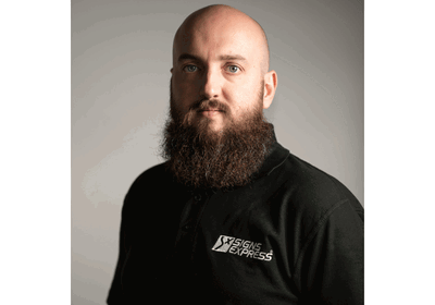 Tom - Sales & Artwork