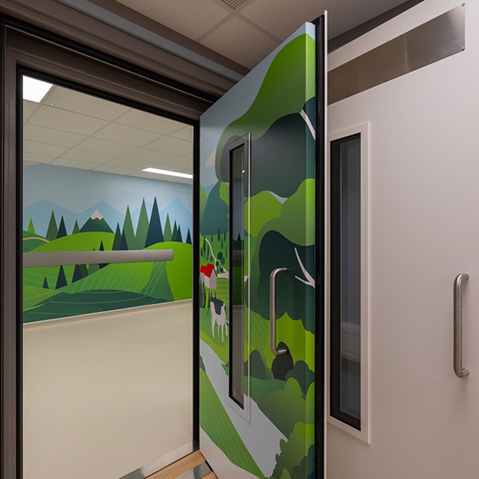 Door Graphics Crawley Hospital 1