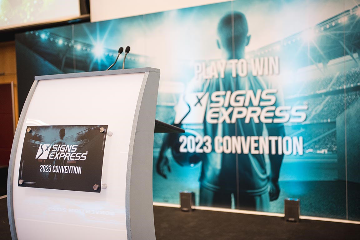 001 Signs Express Convention 2023 GN108748